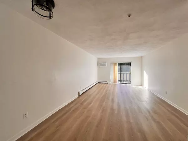 Quincy, MA 02170,100 Grand View Ave #APT 3B