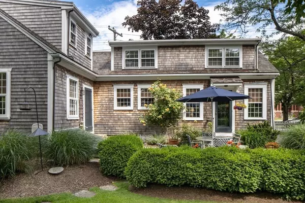 Mattapoisett, MA 02739,20 Cannon St
