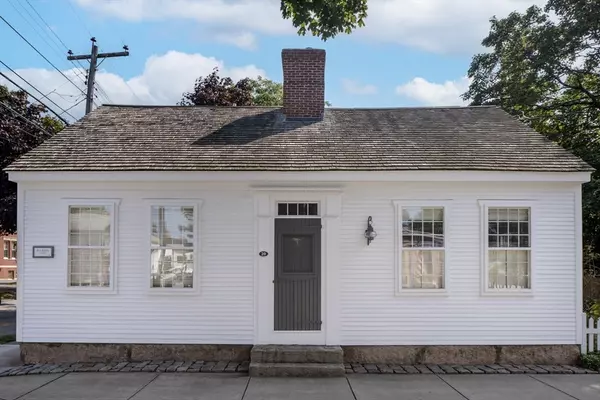 Mattapoisett, MA 02739,20 Cannon St