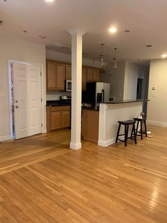 Brookline, MA 02445,14 Homer Street #1
