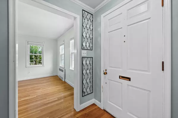 Worcester, MA 01605,10 Trinity Ave