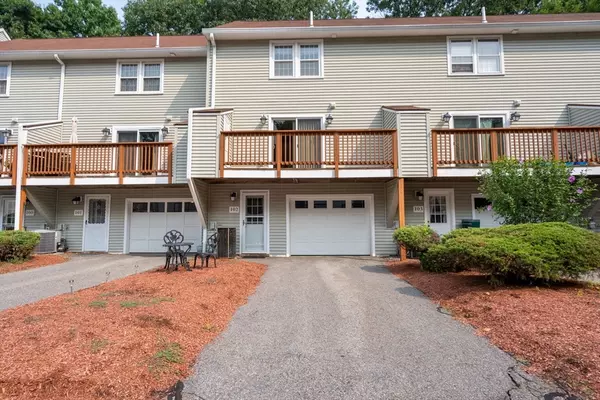 Tewksbury, MA 01876,102 Patrick Road #102