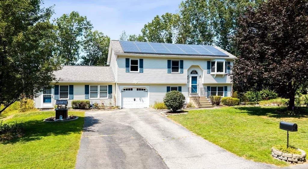 Ludlow, MA 01056,21 Nora Ln