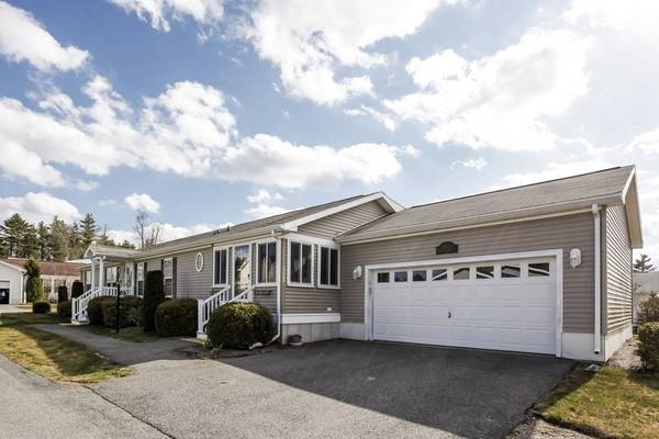 1802 Fox Run, Middleboro, MA 02346