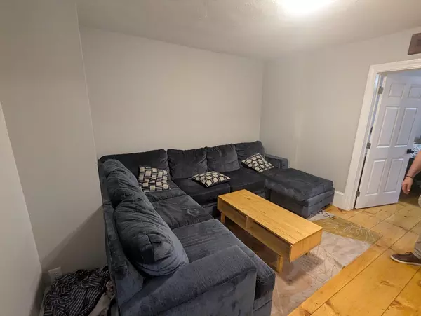 Winthrop, MA 02152,44 Locust Street #Rear
