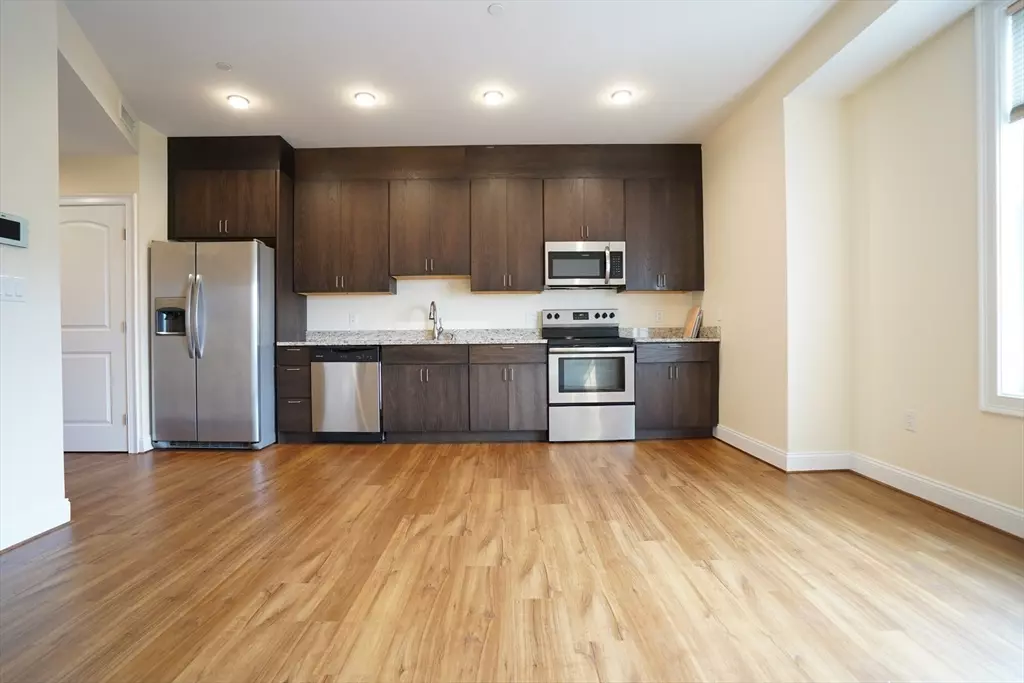 Somerville, MA 02145,315 Broadway #403