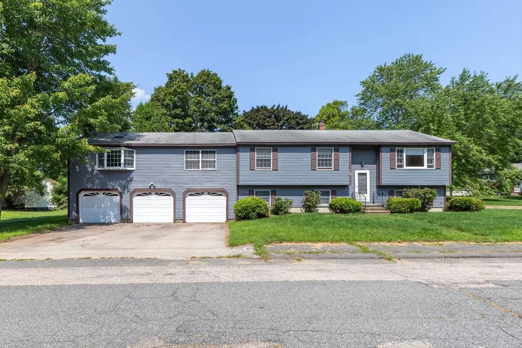 East Brookfield, MA 01515,109 Dunnbrook Rd