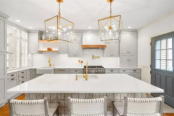 Newburyport, MA 01950,15 Beck Street #1