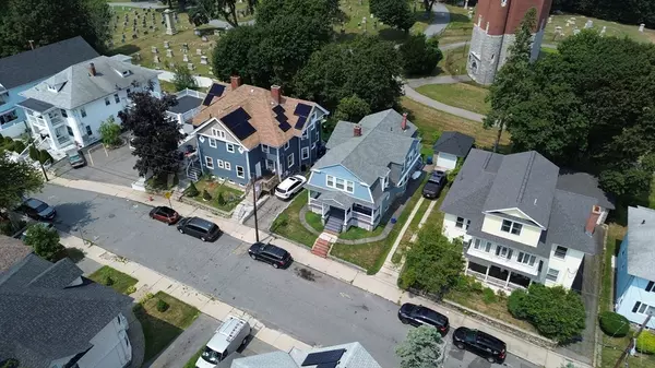 Lawrence, MA 01841,24 Yale St