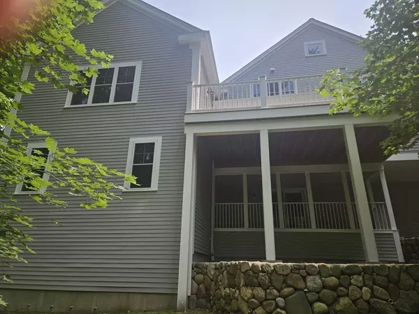Concord, MA 01742,102 Highland St