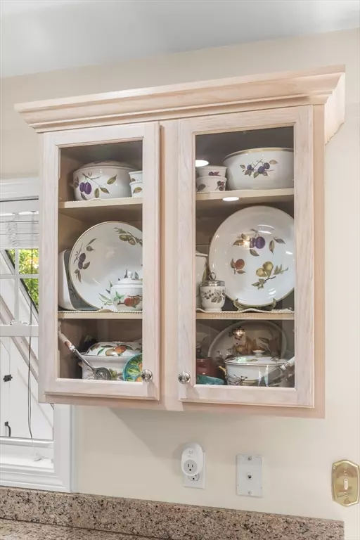 Danvers, MA 01923,35 Collins St #87