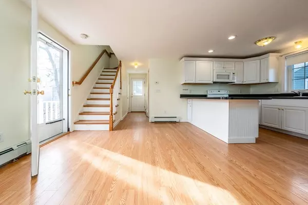 Bourne, MA 02532,28G Hideaway Village #28G