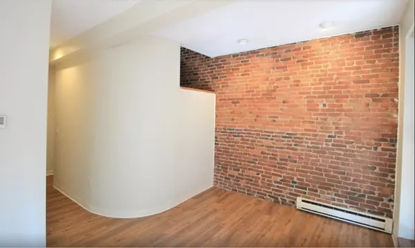 Boston, MA 02115,67 St. Germain #17-1