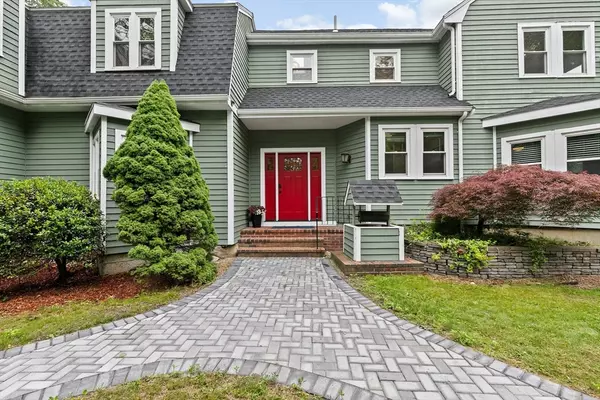 30 Bay Rd, Easton, MA 02346