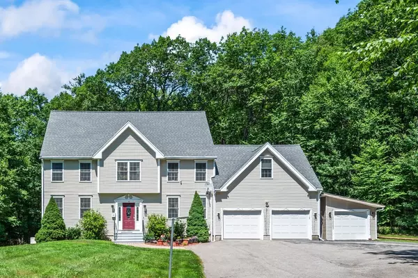 1 Crowl Hill Road, Auburn, MA 01501