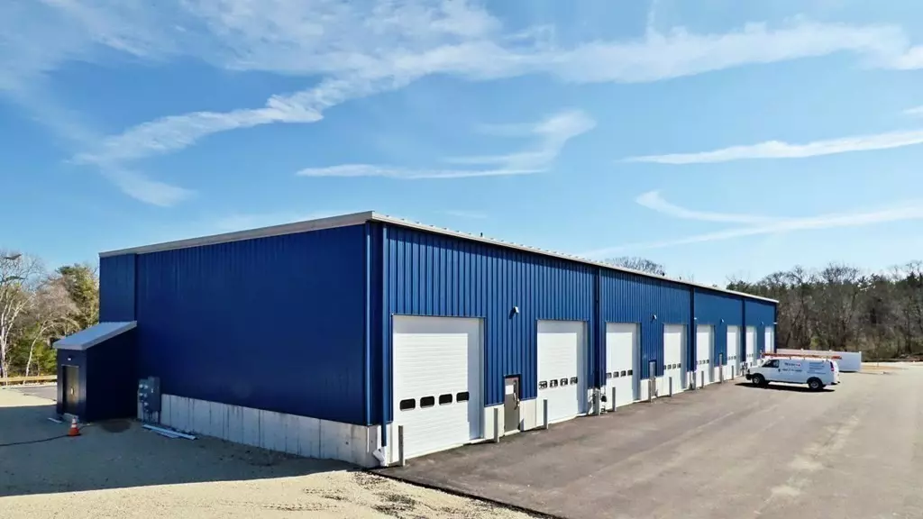 500 Chestnut St #102, Abington, MA 02351