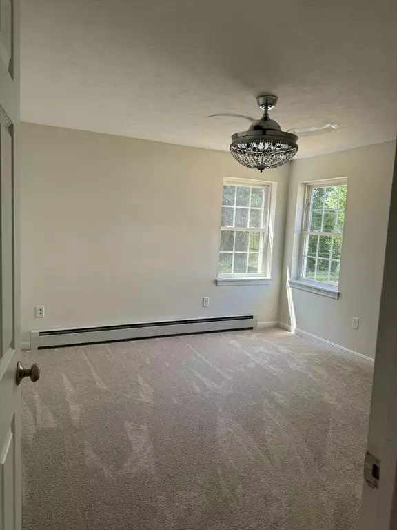 Athol, MA 01331,25 Sunset Avenue