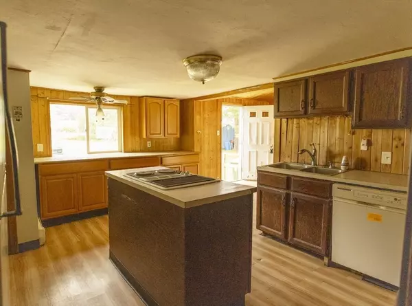 Bellingham, MA 02019,101 Pine Grove Ave