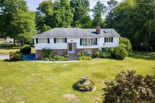 29 Fredrickson Rd, Billerica, MA 01821