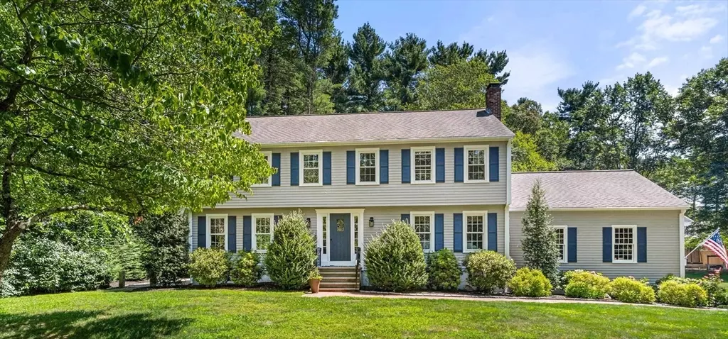 1 Old Mill Rd, Norfolk, MA 02056