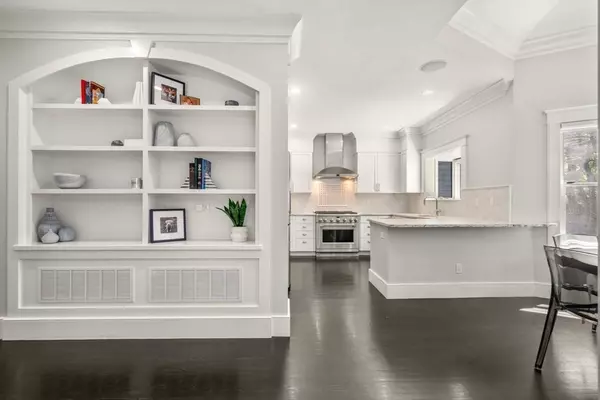Newton, MA 02458,34 Winchester Rd #34