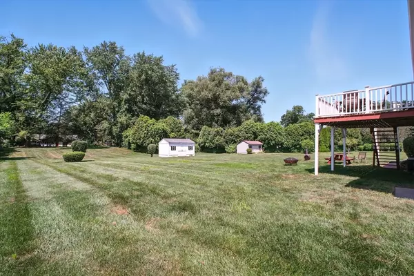 Agawam, MA 01001,35 Danny Ln