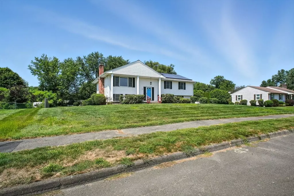 Agawam, MA 01001,35 Danny Ln