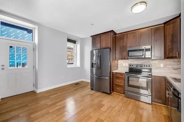 Lowell, MA 01852,201 Thorndike St #5-02