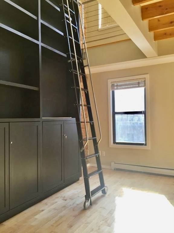 35 E Concord St #4, Boston, MA 02118