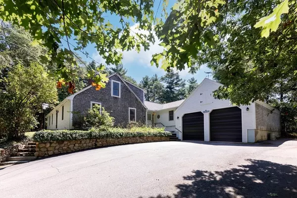 Carver, MA 02330,86 Plymouth St