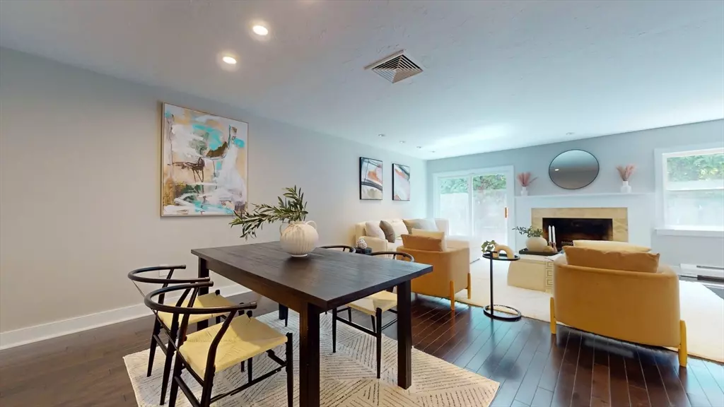 2267 Commonwealth Ave #2267, Newton, MA 02466