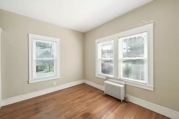 Lynn, MA 01904,49 Glenwood Rd