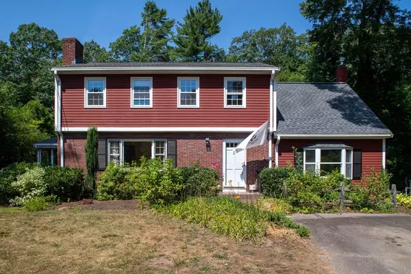 24 Ichabod Ln, Marion, MA 02738
