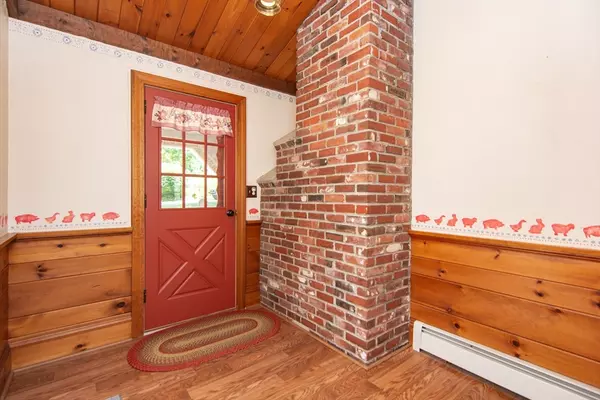 Hanson, MA 02341,66 Hillcrest Road