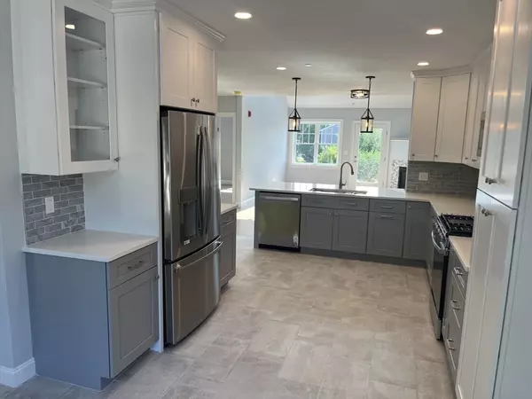 Norton, MA 02766,2A Oak Street #2A