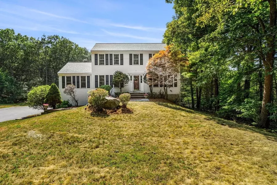 28 Graniteville Rd, Westford, MA 01886