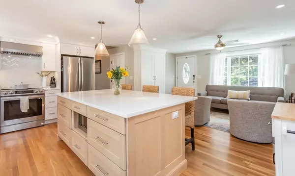 Plymouth, MA 02360,16 Jan Marie Dr