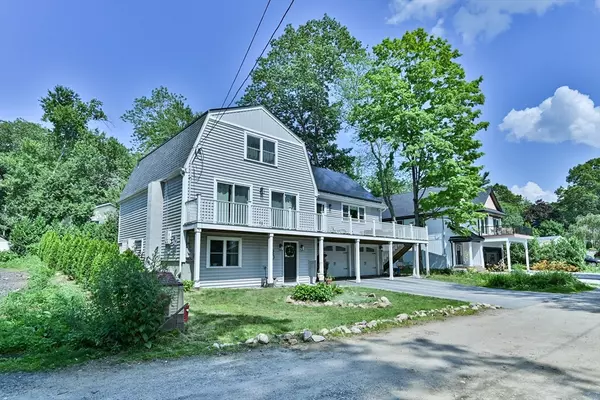 Webster, MA 01570,20 Lakeview Road