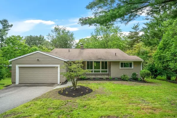 Winchester, MA 01890,7 Thornberry Road