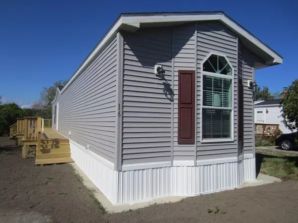 Wareham, MA 02538,3040 Cranberry Hwy #16