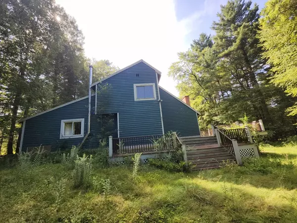 139 East Hill Rd, Brimfield, MA 01010