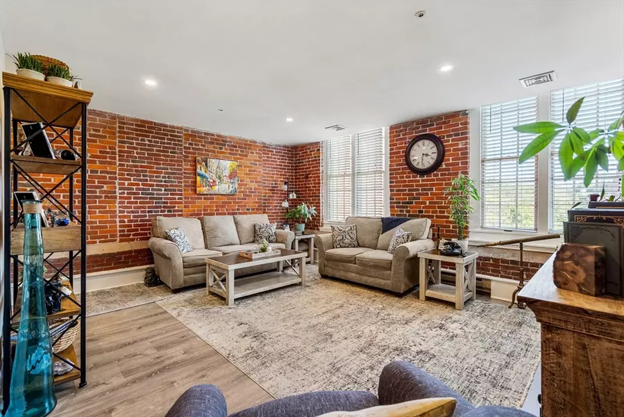 148 Main St #O506, North Andover, MA 01845
