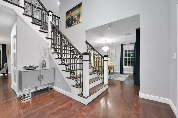 Westport, MA 02790,47 Devol Ave