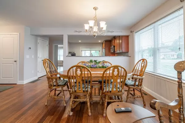 Kingston, NH 03848,19 Monarch Way #19