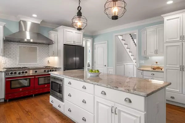 Concord, MA 01742,84 Bruce Rd