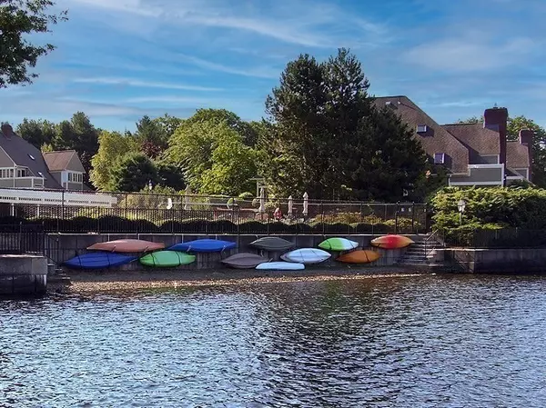 76 S. Quinsigamond Ave #2, Shrewsbury, MA 01545