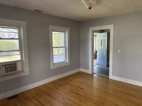 Palmer, MA 01079,4068 Hill Street #4068