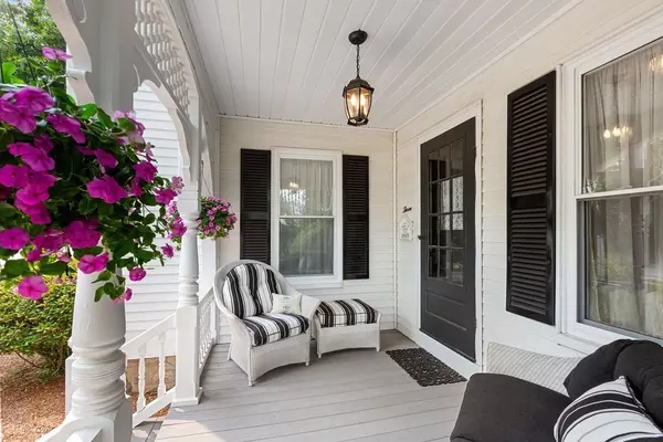 Foxboro, MA 02035,3 Bassett St