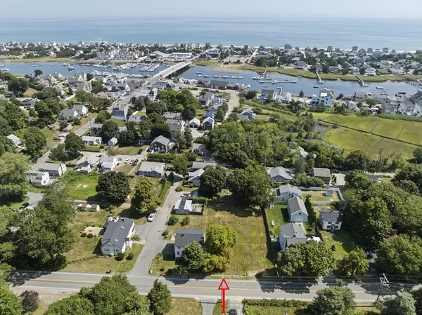 Marshfield, MA 02050,74 Elm St