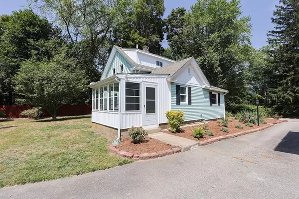 Attleboro, MA 02703,22 Florence St